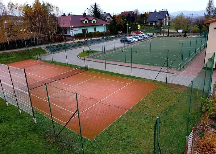 Palac Pod Debami Hotel *